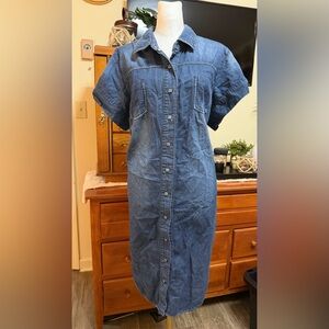 Denim snap closure midi Dress